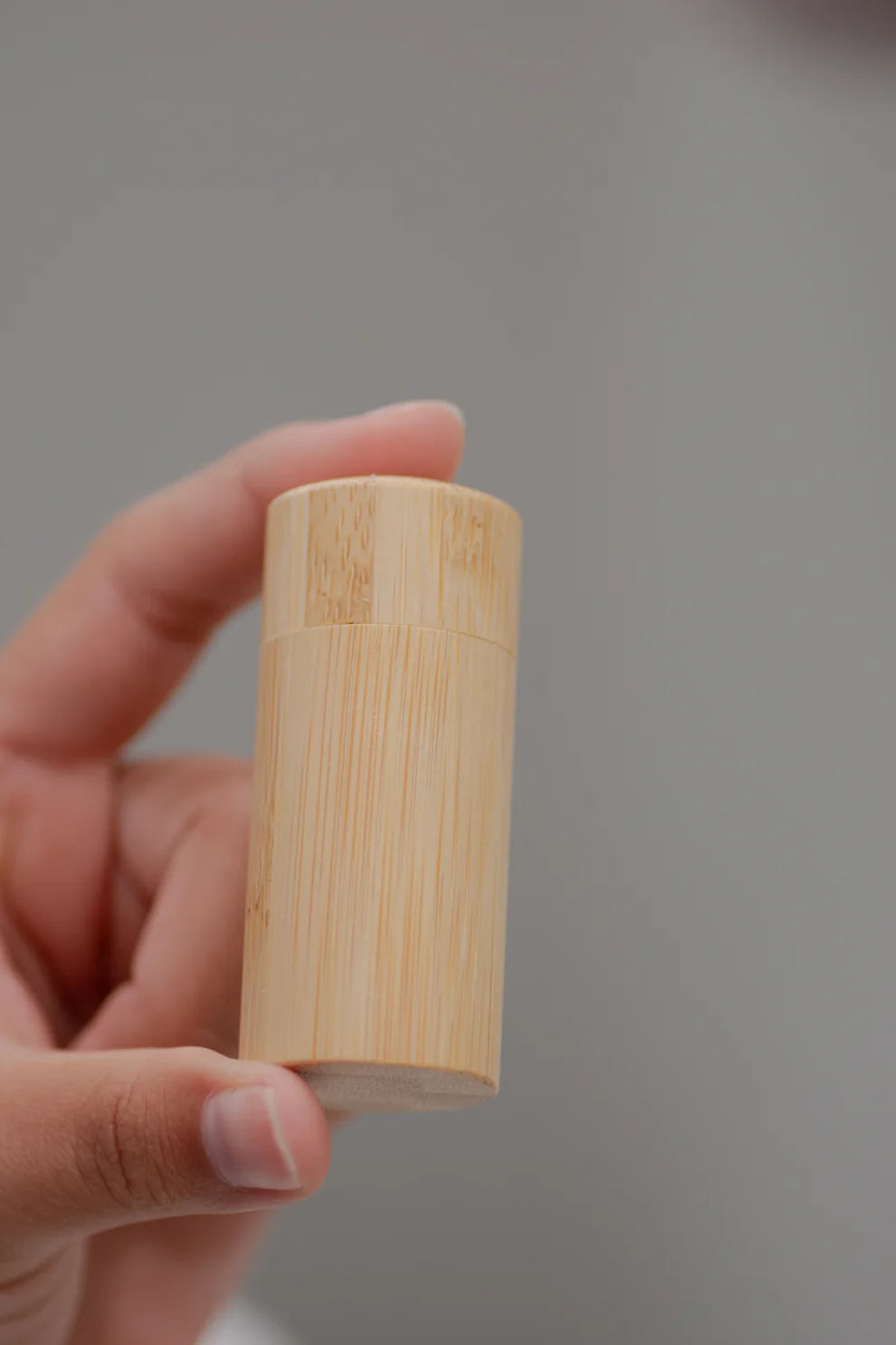 Bamboo Floss Kit with Charcoal Floss
