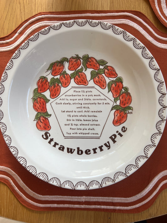 Strawberry Pie Dish