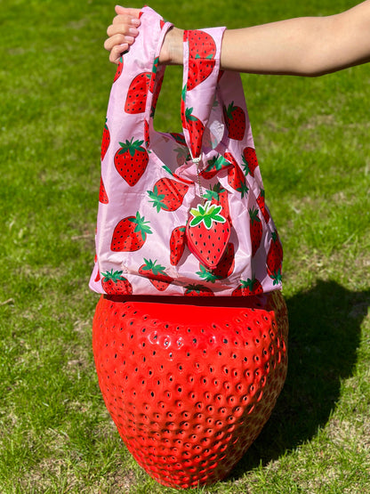 2-in-1 Bag Charm & Reusable Shopping Bag - Strawberry